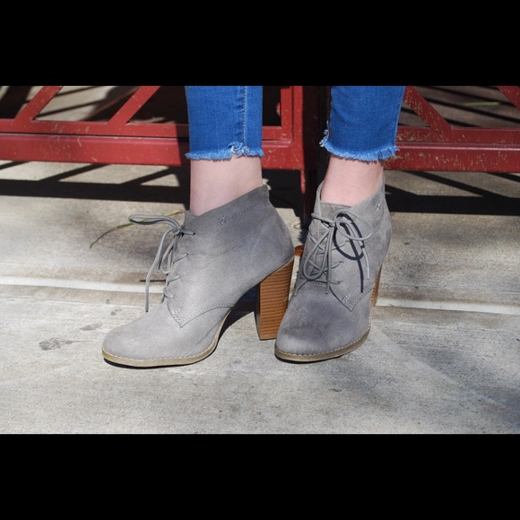 Old Navy Shoes - Grey suede booties